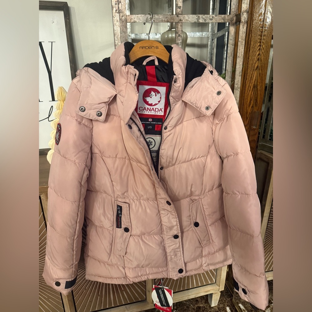 Canada Weather Gear Pink Women's Puffer Jacket